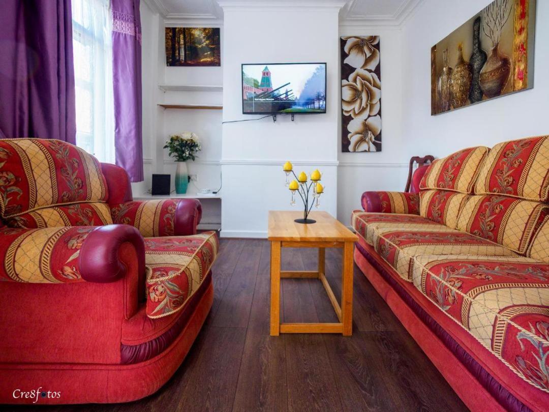 12 Cornwallis Lodge Family Room 1 Stoke-on-Trent Exterior foto